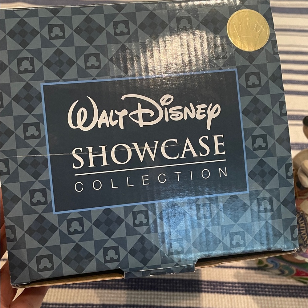 NWT Jim Shore Disney Traditions Minnie Mouse Happily Ever After Figurine - Picture 8 of 9
